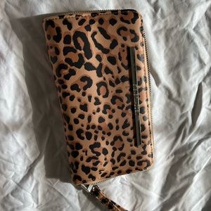 steve madden leopard wallet
